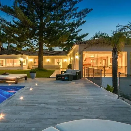 Deluxe - Private Pool *